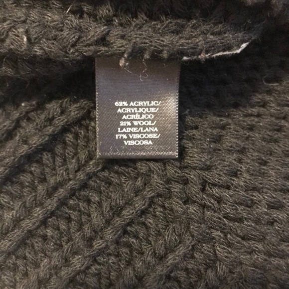 AT Thick Knit Long Black Sweater - Picture 4 of 6